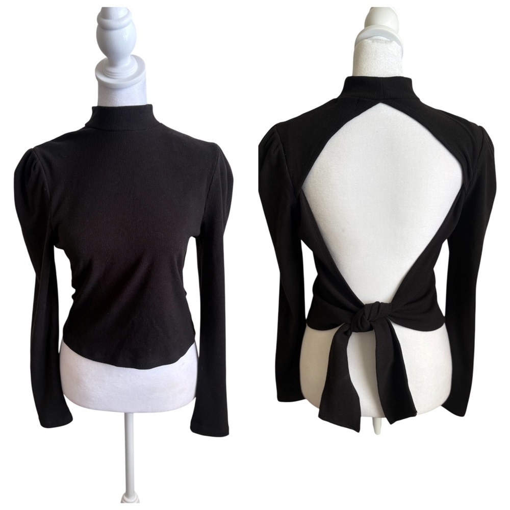 Medium Francesca’s Mi Ami Black Mock Neck Puff open Back Top